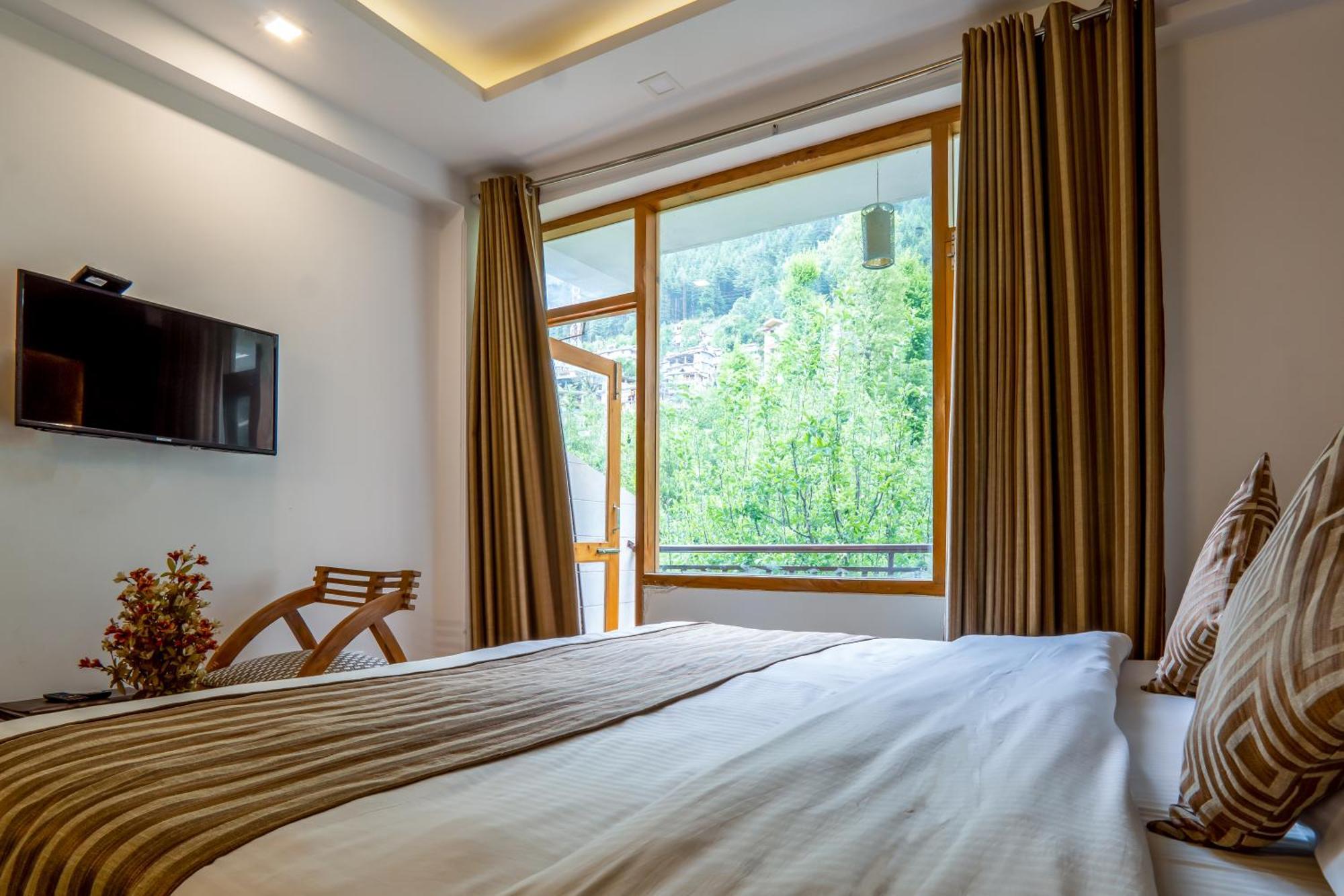 Pristine Inn Manali מראה חיצוני תמונה